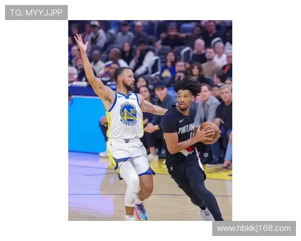 NBA季前赛开拓者对阵勇士巴特勒表现亮眼全场集锦回顾